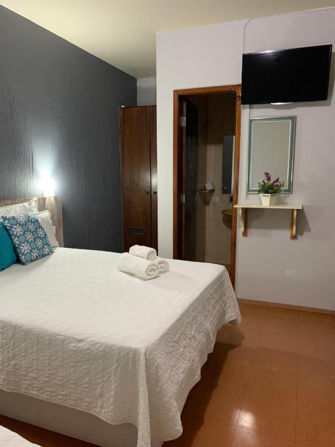 Do Grilo Inn